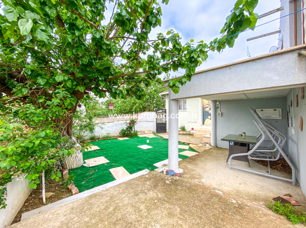 Tekirdağ Naipköy Mah. 4 1 Detached Village House And Outbuildings For Sale