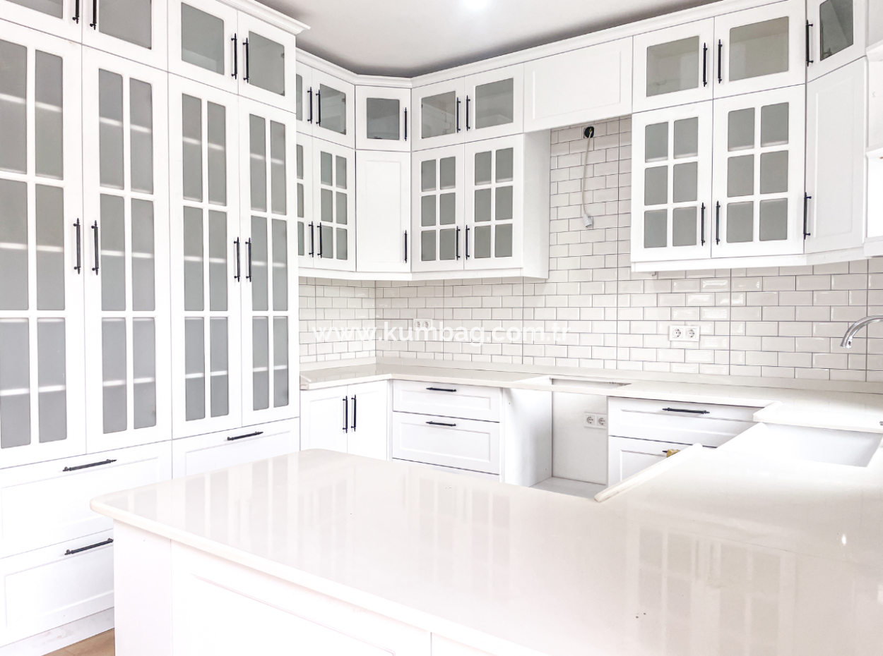 Tekirdağ Naipköy Mah. 4 1 Detached Village House And Outbuildings For Sale