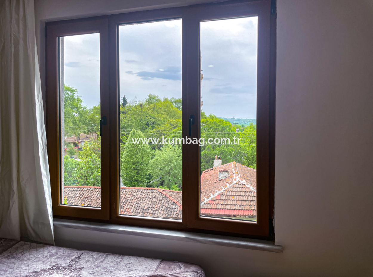 Tekirdağ Naipköy Mah. 4 1 Detached Village House And Outbuildings For Sale