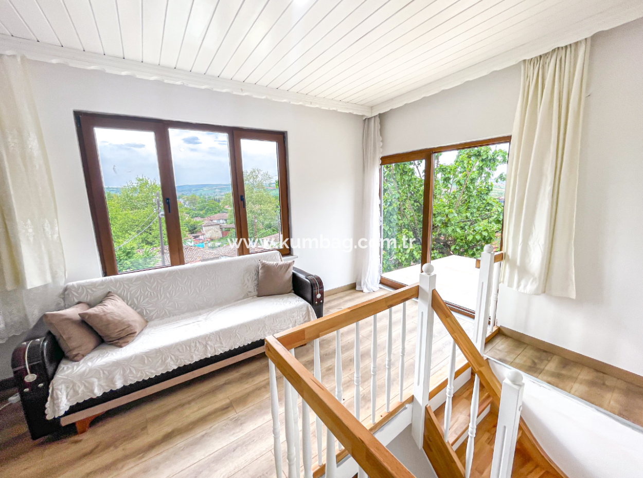 Tekirdağ Naipköy Mah. 4 1 Detached Village House And Outbuildings For Sale