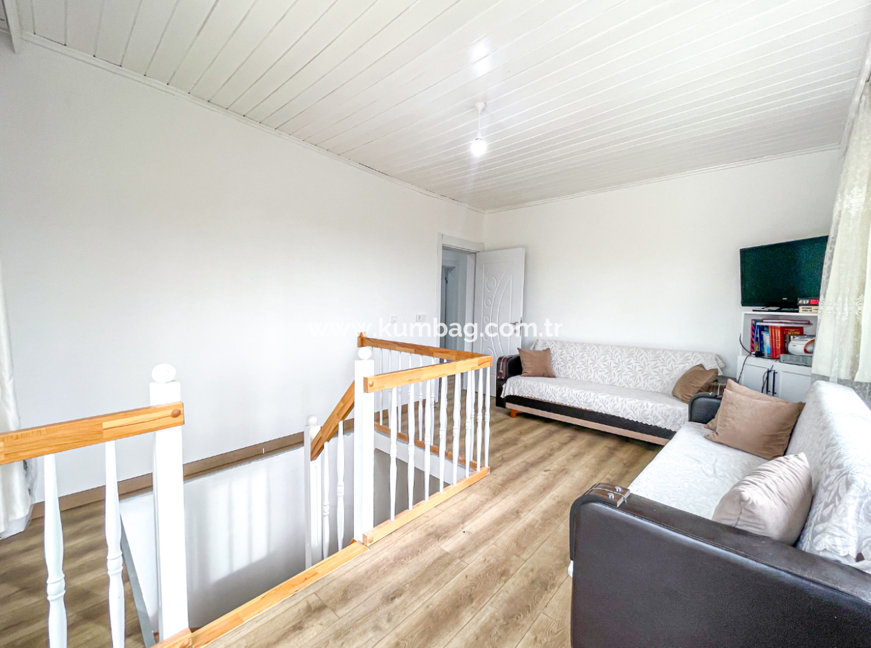 Tekirdağ Naipköy Mah. 4 1 Detached Village House And Outbuildings For Sale