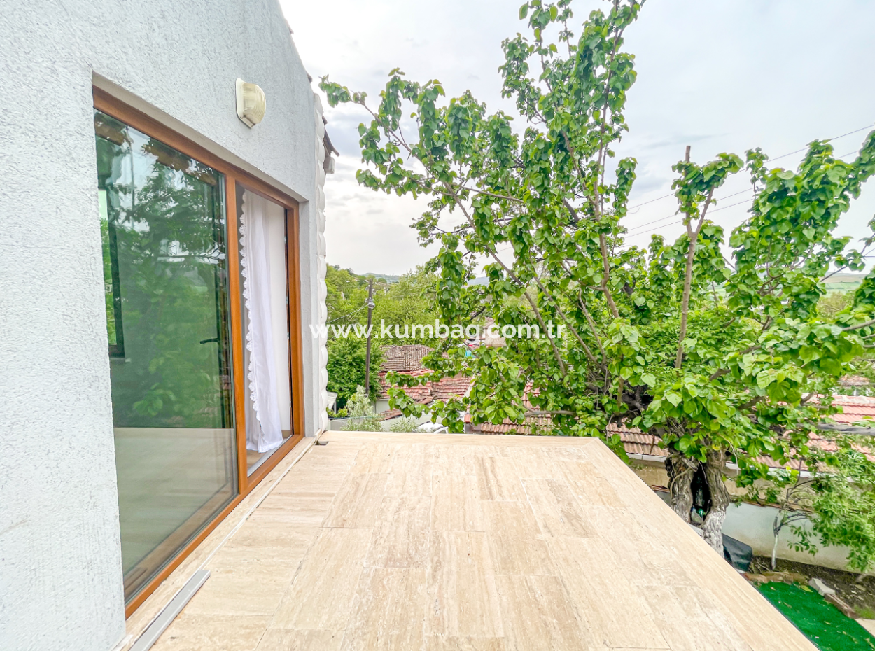 Tekirdağ Naipköy Mah. 4 1 Detached Village House And Outbuildings For Sale