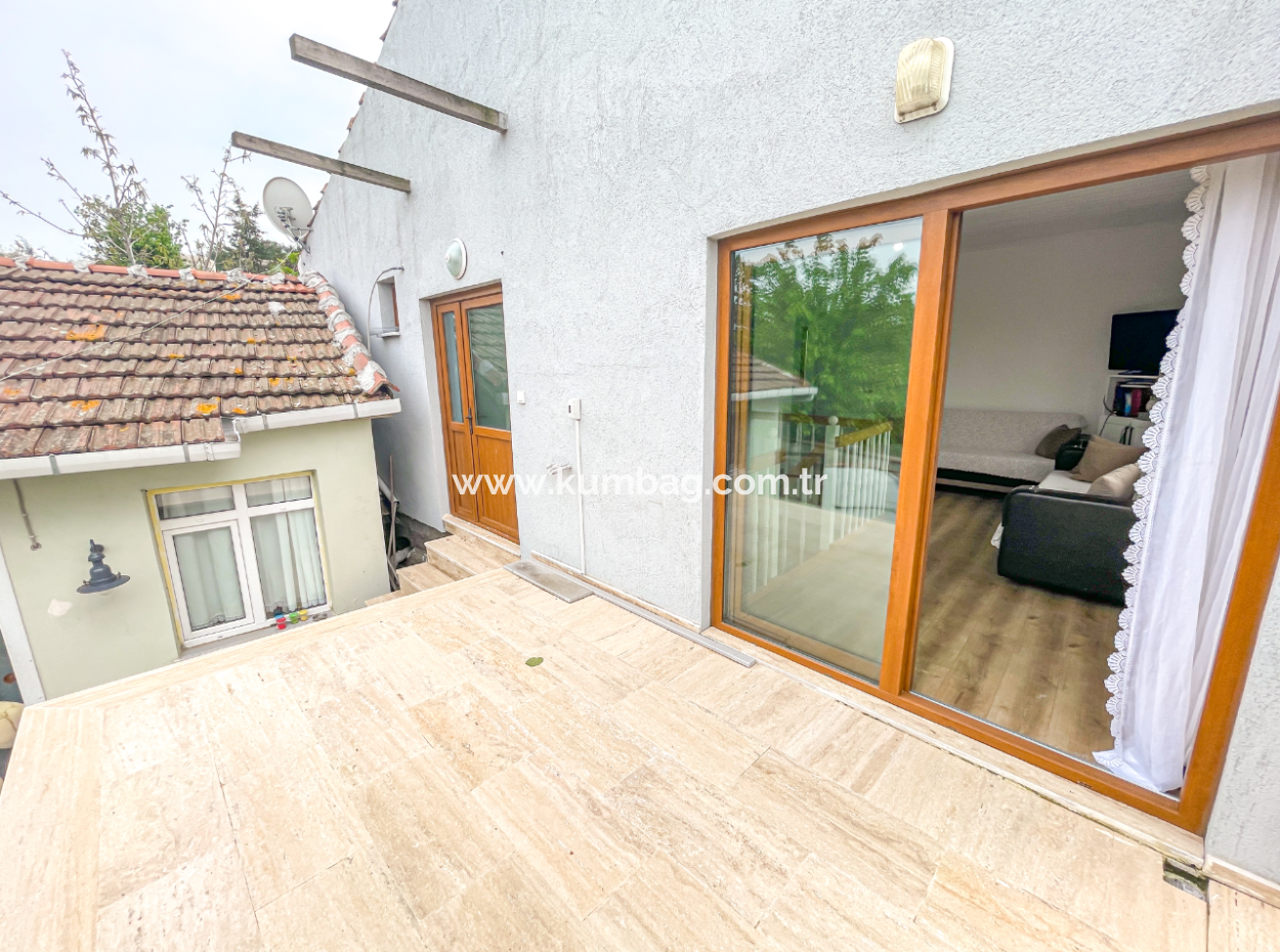 Tekirdağ Naipköy Mah. 4 1 Detached Village House And Outbuildings For Sale