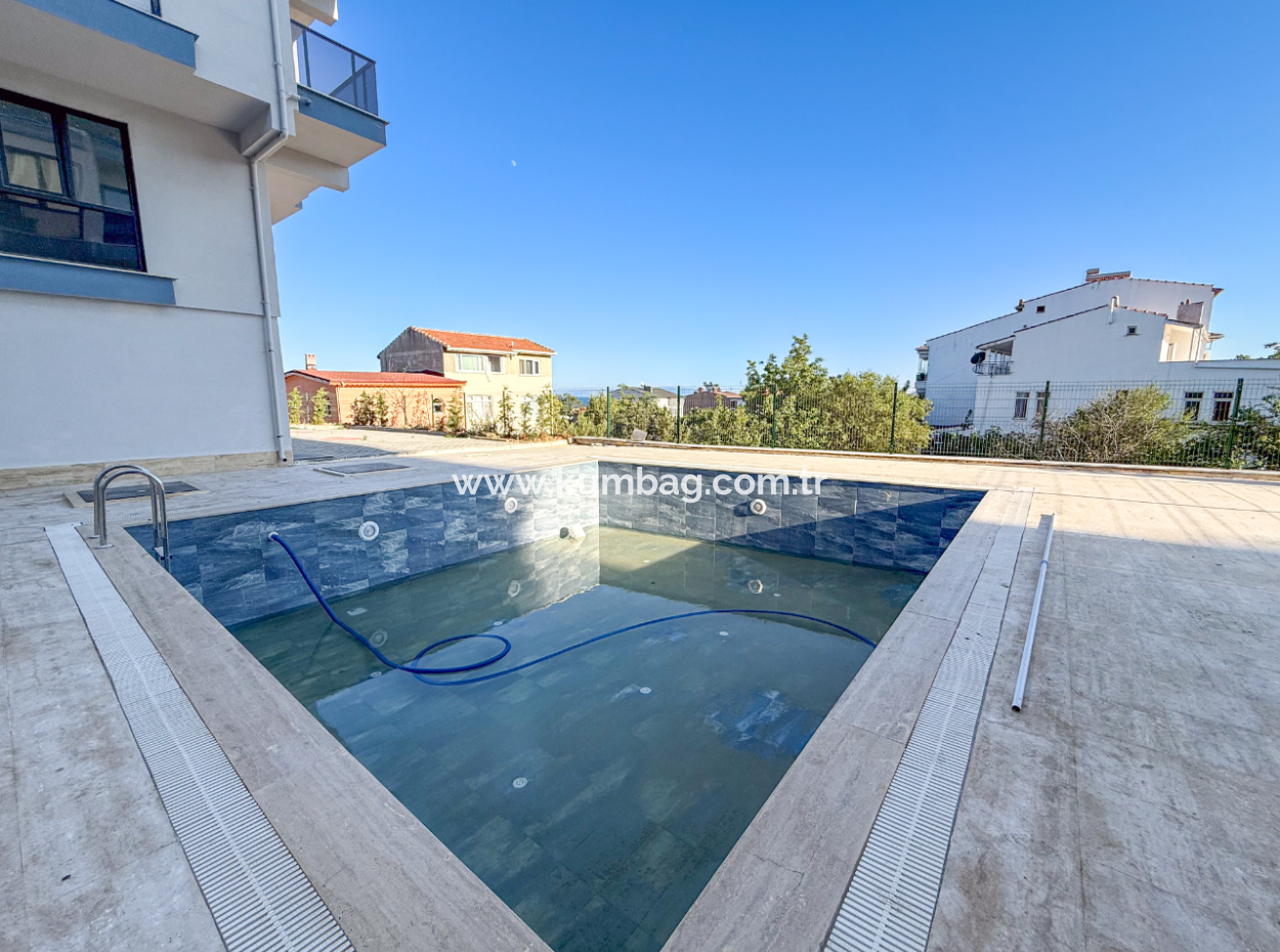 Spacious Luxury 1 1 Apartment For Sale In Barbaros With Sea View