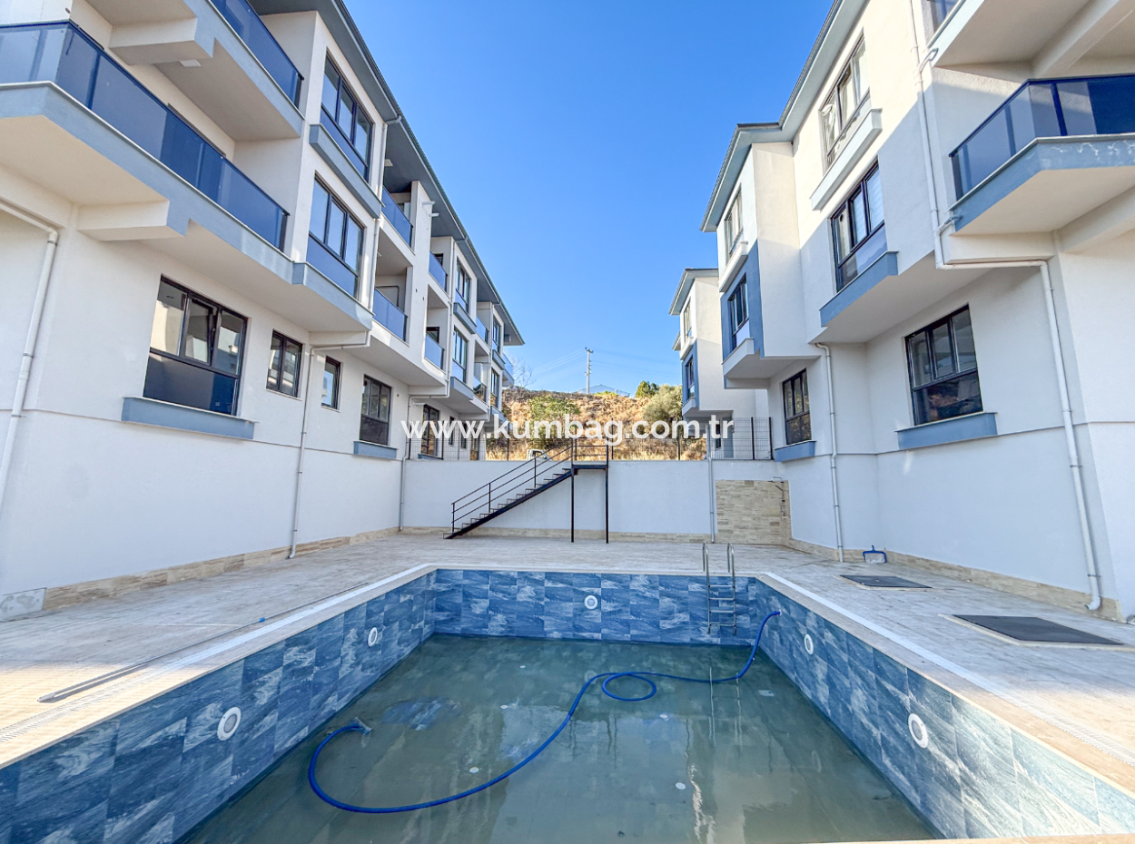 Spacious Luxury 1 1 Apartment For Sale In Barbaros With Sea View