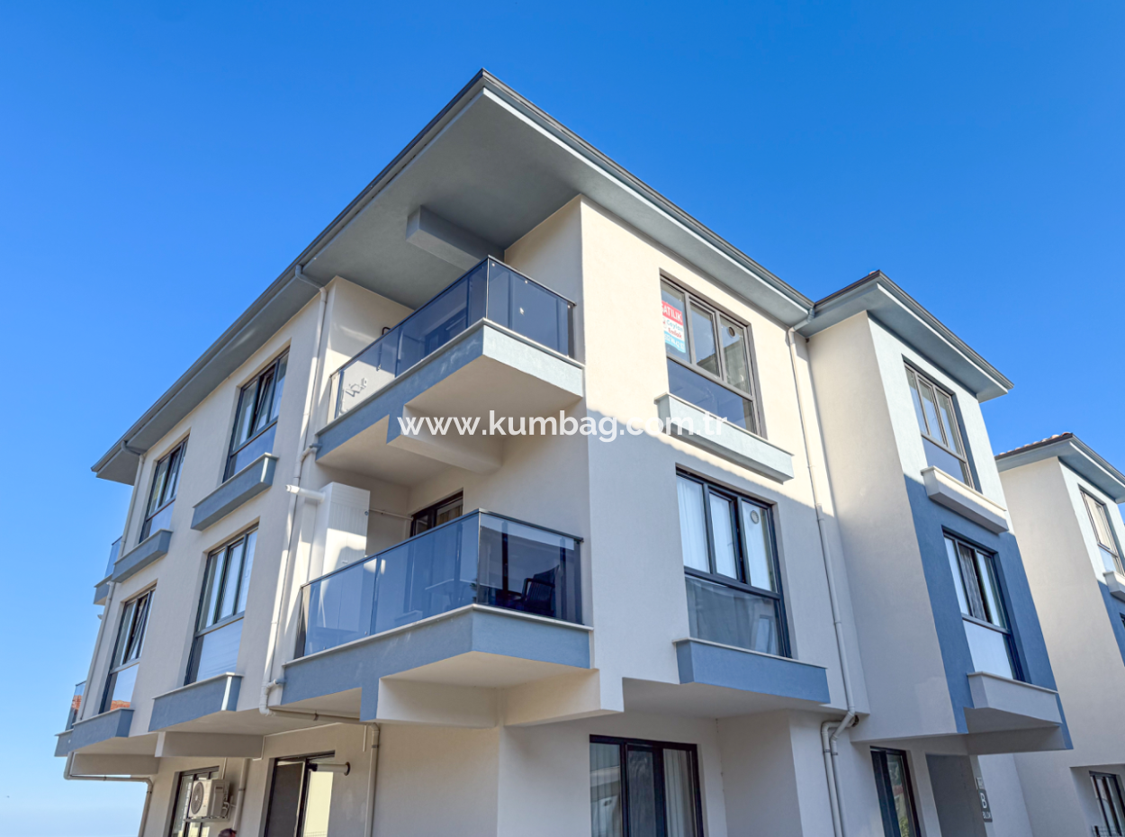 Spacious Luxury 1 1 Apartment For Sale In Barbaros With Sea View