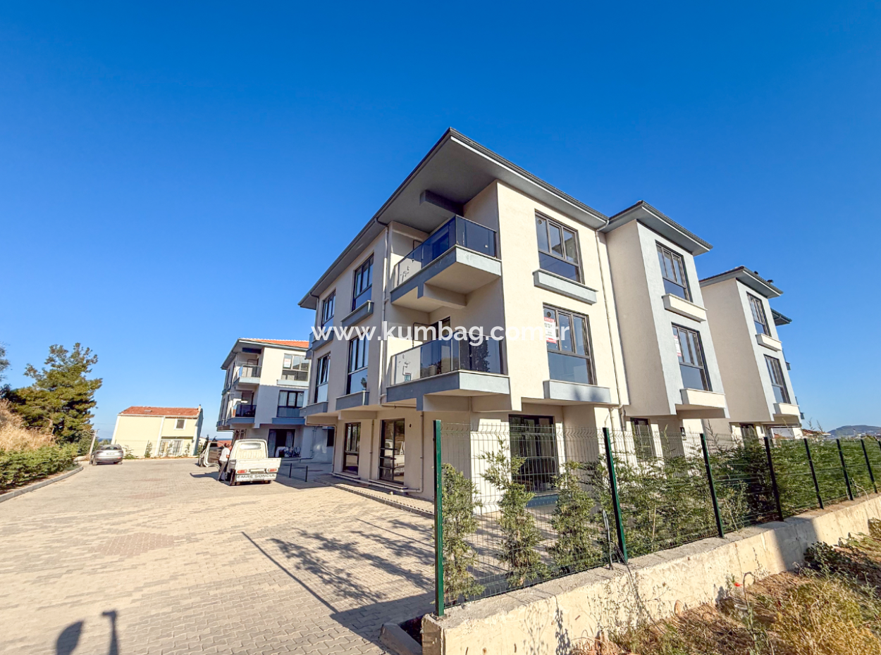 Spacious Luxury 1 1 Apartment For Sale In Barbaros With Sea View