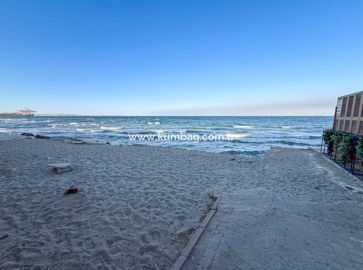  3 1 Villa With Garden For Sale In A Seafront Complex In Kumbag