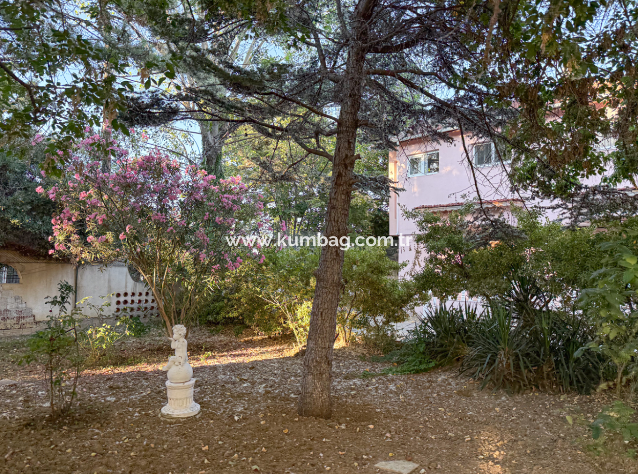  3 1 Villa With Garden For Sale In A Seafront Complex In Kumbag