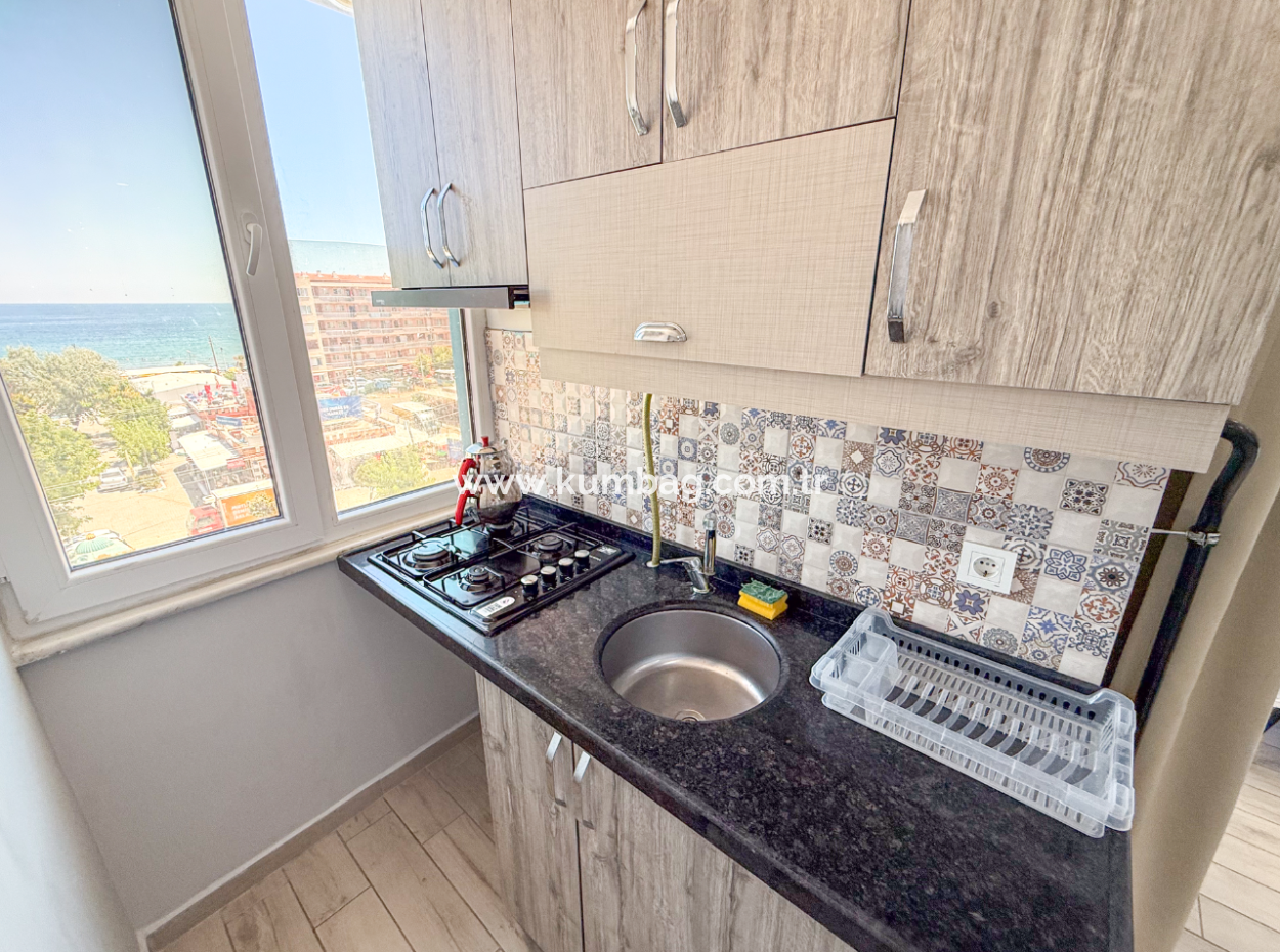 Apart Hotel For Sale On The Street Close To Kumbağ Coastal Promenade