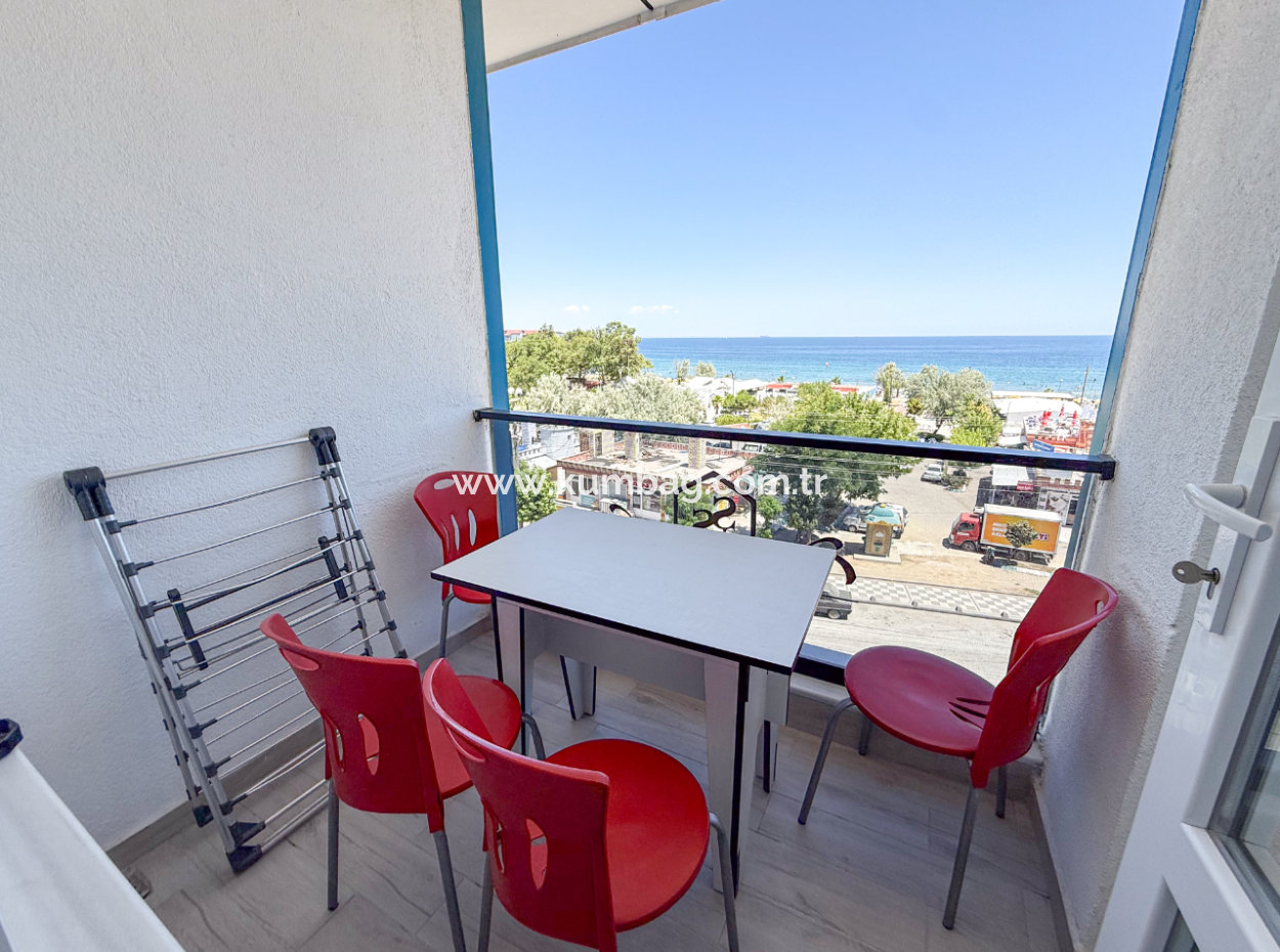 Apart Hotel For Sale On The Street Close To Kumbağ Coastal Promenade