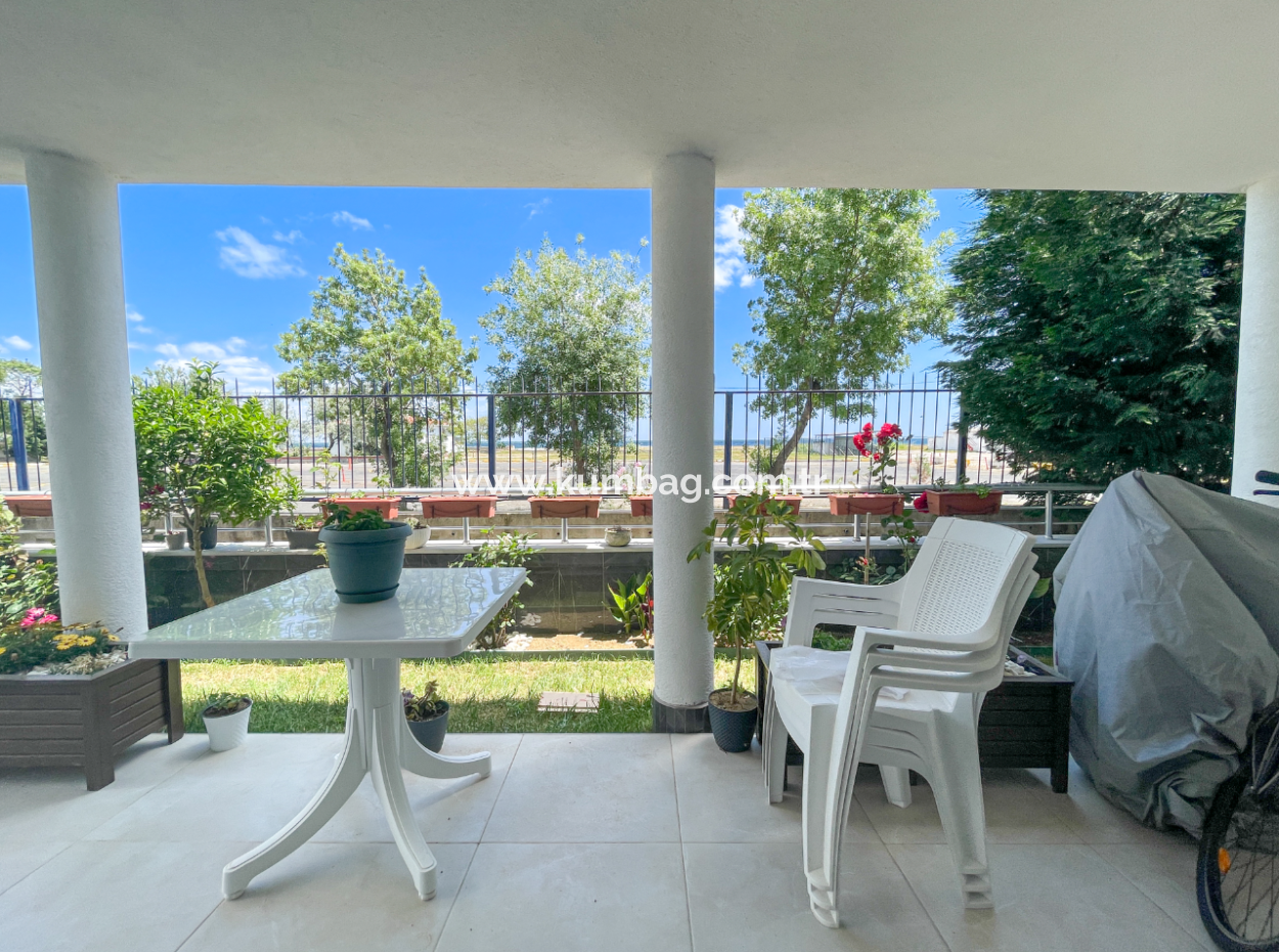 3 1 Garden Villa For Sale By The Sea In Kumbagh