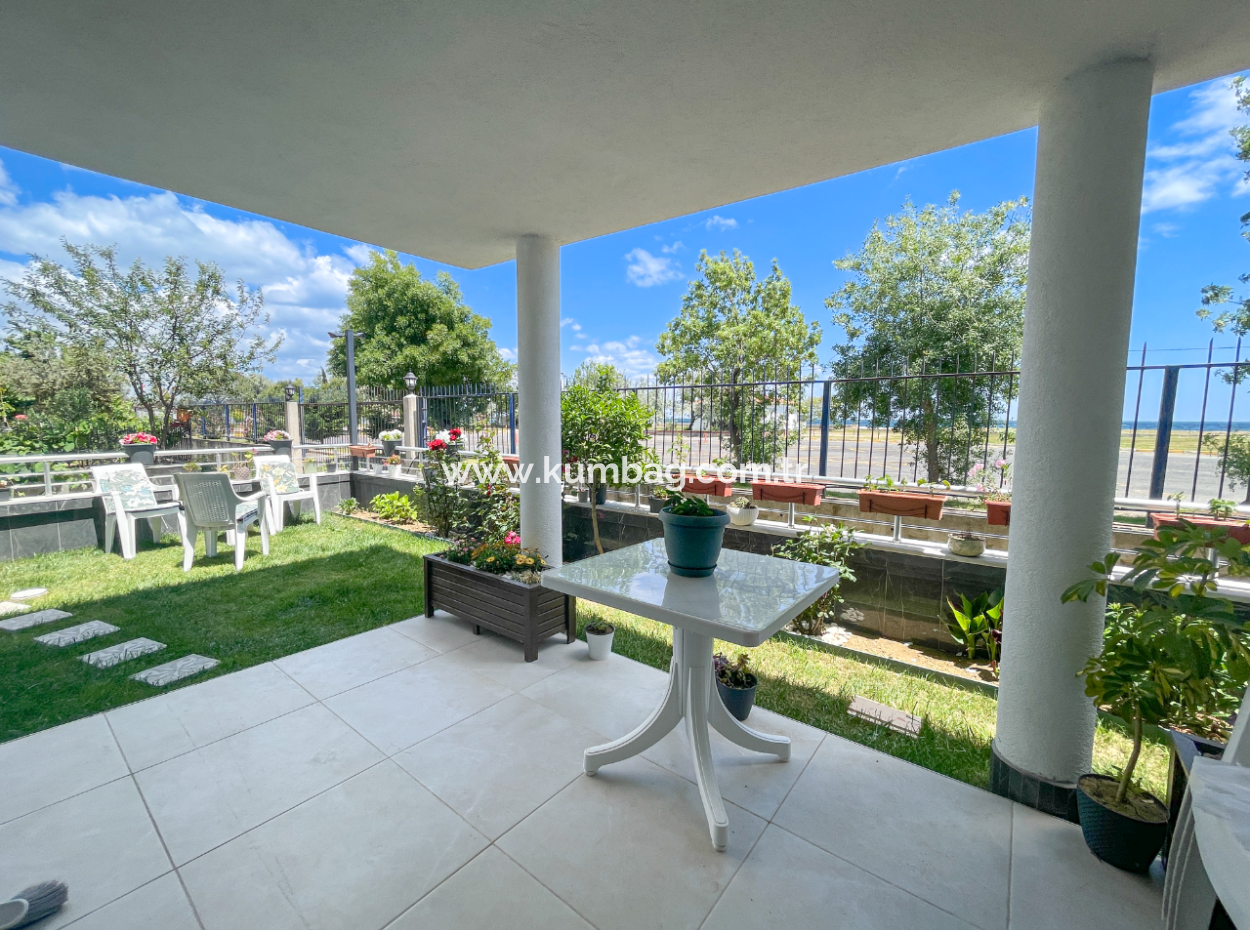 3 1 Garden Villa For Sale By The Sea In Kumbagh