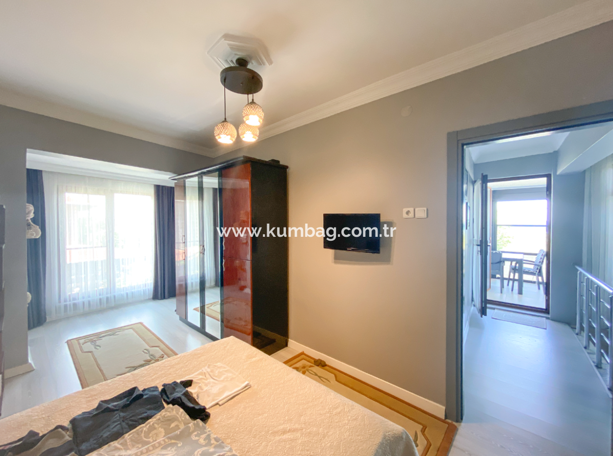 3 1 Garden Villa For Sale By The Sea In Kumbagh