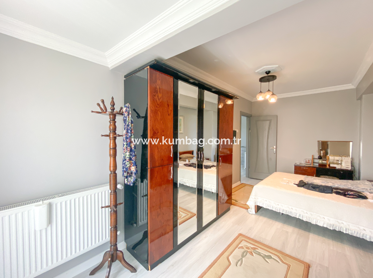 3 1 Garden Villa For Sale By The Sea In Kumbagh