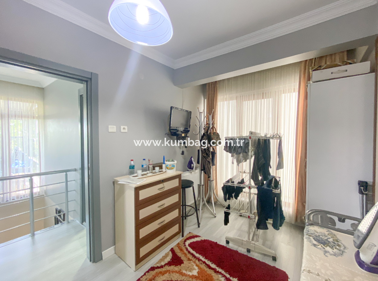 3 1 Garden Villa For Sale By The Sea In Kumbagh