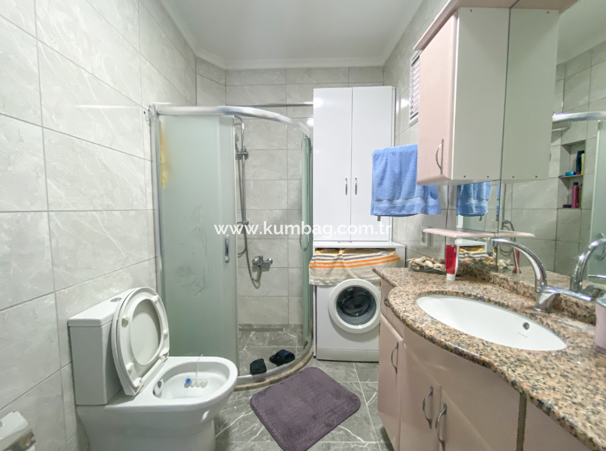 3 1 Garden Villa For Sale By The Sea In Kumbagh