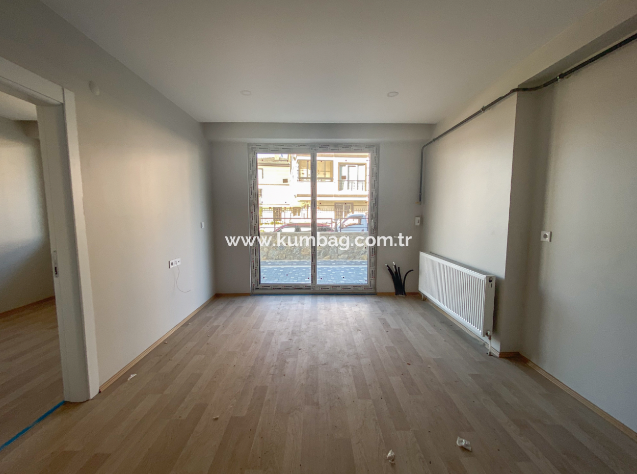 Luxury 1 1 Apartments For Sale Near The Sea In A Complex With Kumbag Pool