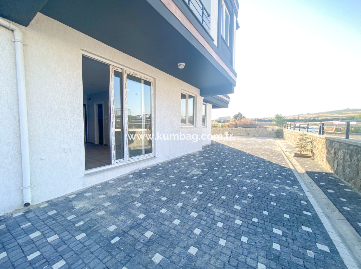 Luxury 1 1 Apartments For Sale Near The Sea In A Complex With Kumbag Pool