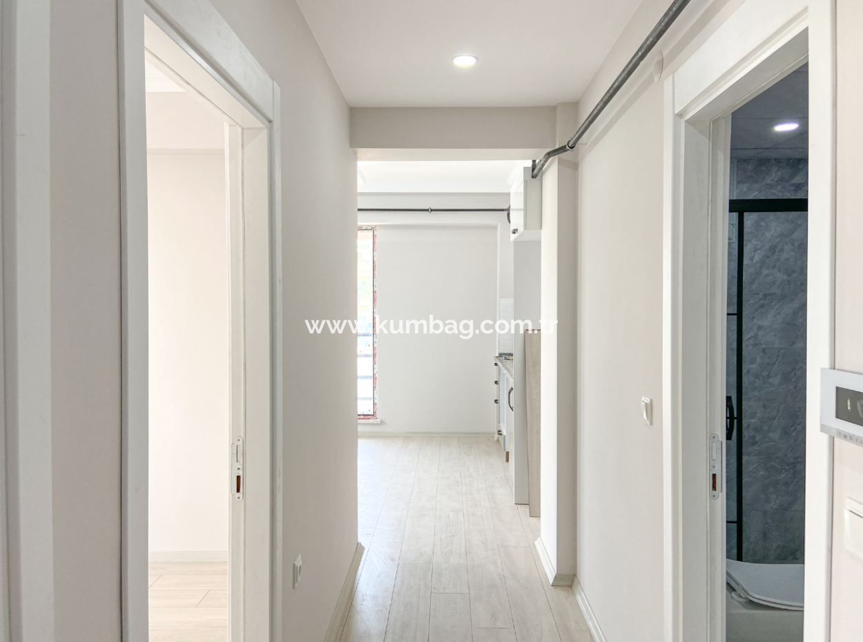 New Luxury 2 1 Flat With Settlement For Sale Opposite The Park In Kumbağ