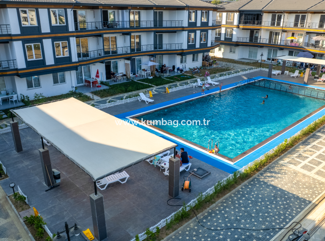 Luxury 2 1 Apartments For Rent Near The Sea In Kumbağ Complex With Pool