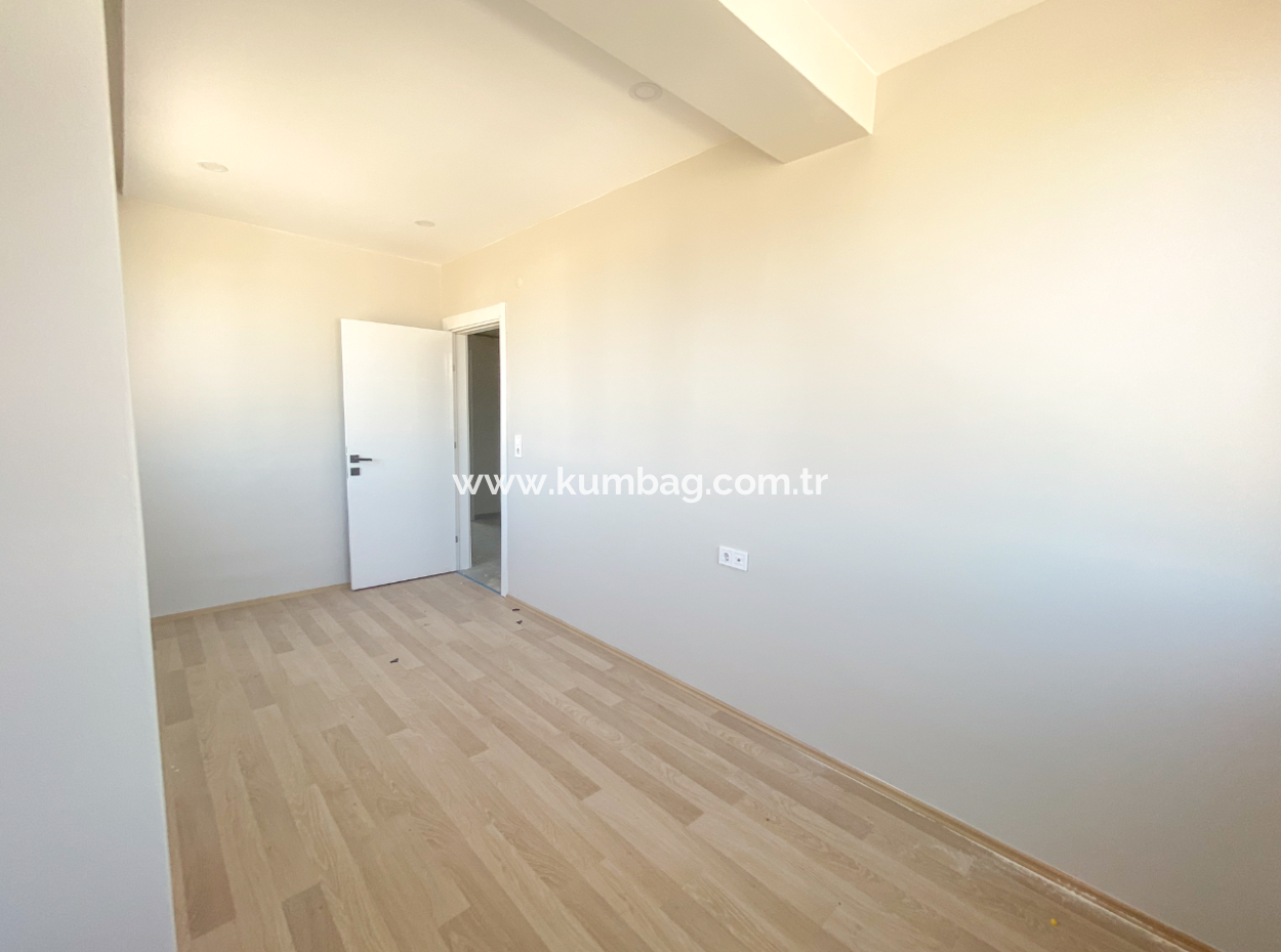 Luxury 2 1 Apartments For Rent Near The Sea In Kumbağ Complex With Pool