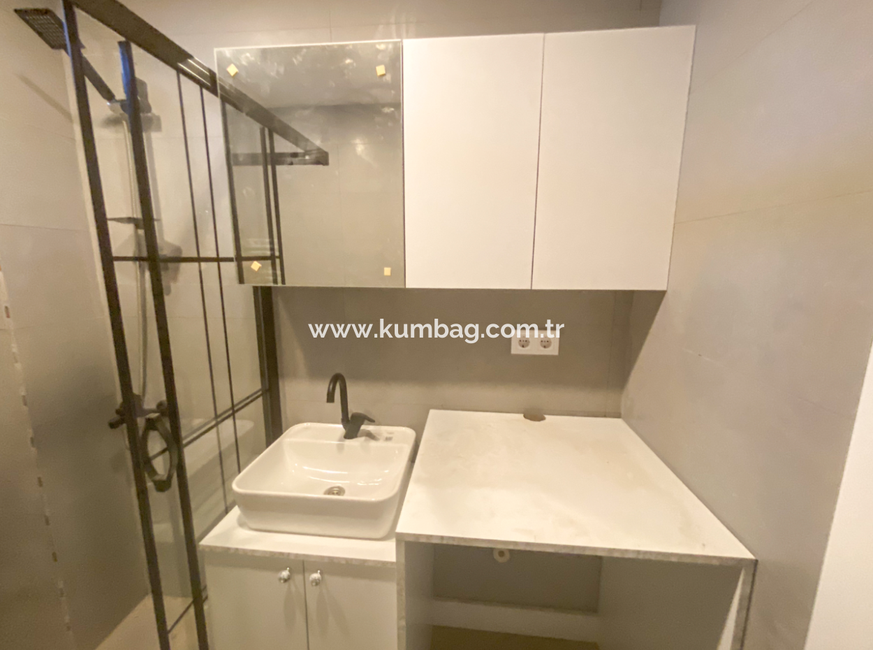 Luxury 2 1 Apartments For Rent Near The Sea In Kumbağ Complex With Pool