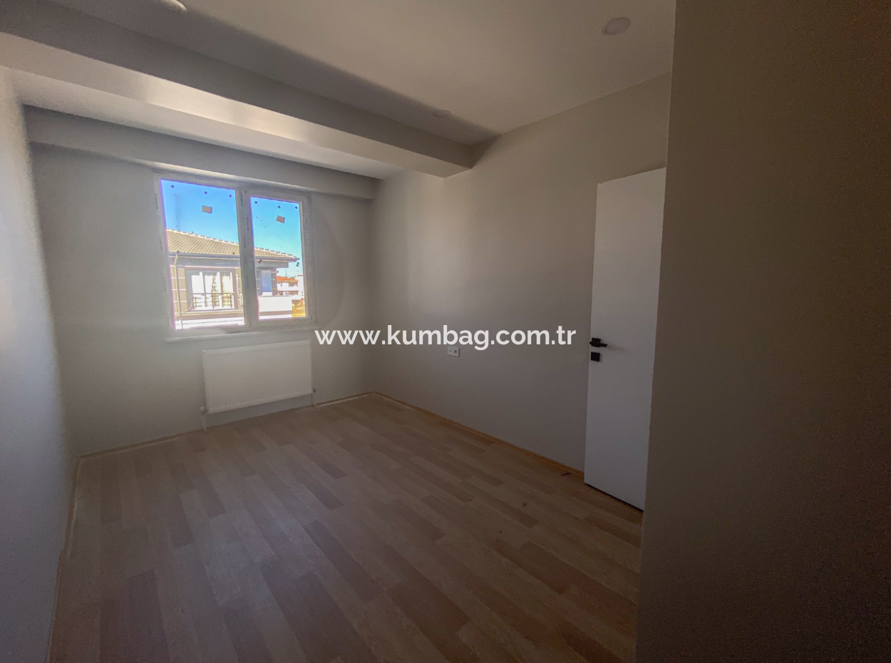 Luxury 2 1 Apartments For Rent Near The Sea In Kumbağ Complex With Pool