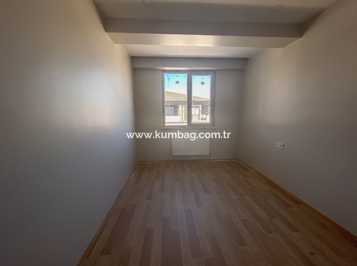 Luxury 2 1 Apartments For Rent Near The Sea In Kumbağ Complex With Pool