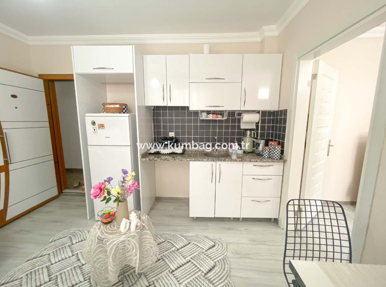 1 1 Apartment For Sale With Residential Furniture In Central Location In Kumbagh