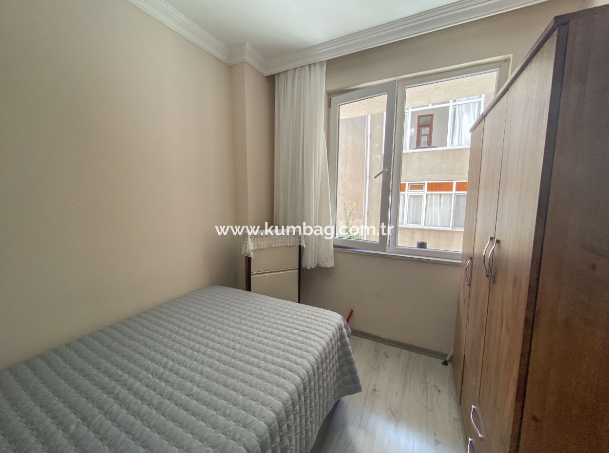 1 1 Apartment For Sale With Residential Furniture In Central Location In Kumbagh