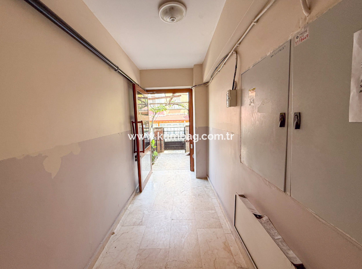 Spacious 2 In 1 Furnished Apartment For Sale In Kumbagh Close To Pazar Street