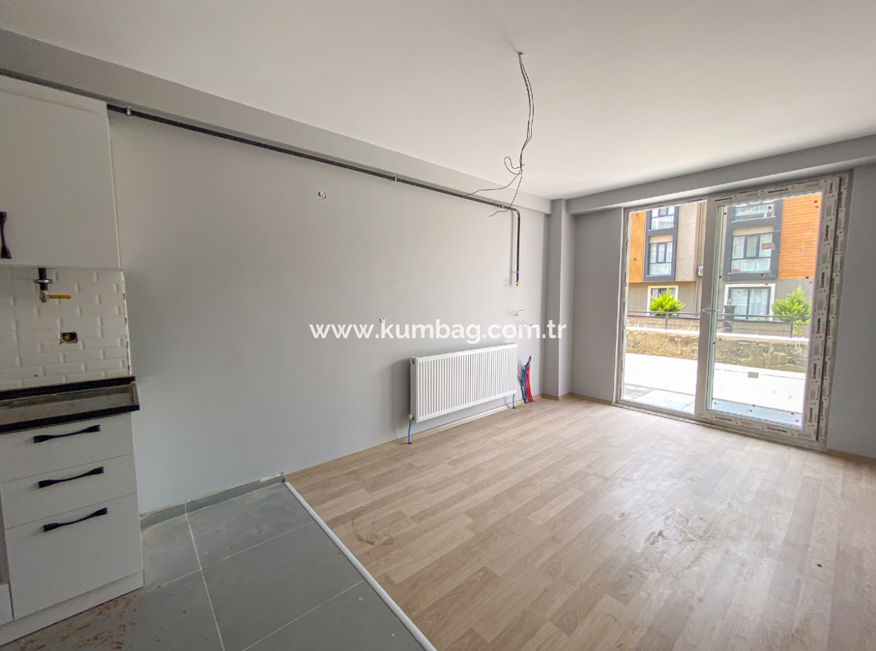 Luxury 1 1 Apartments For Sale In Kumbag Sea Side Complex With Pool