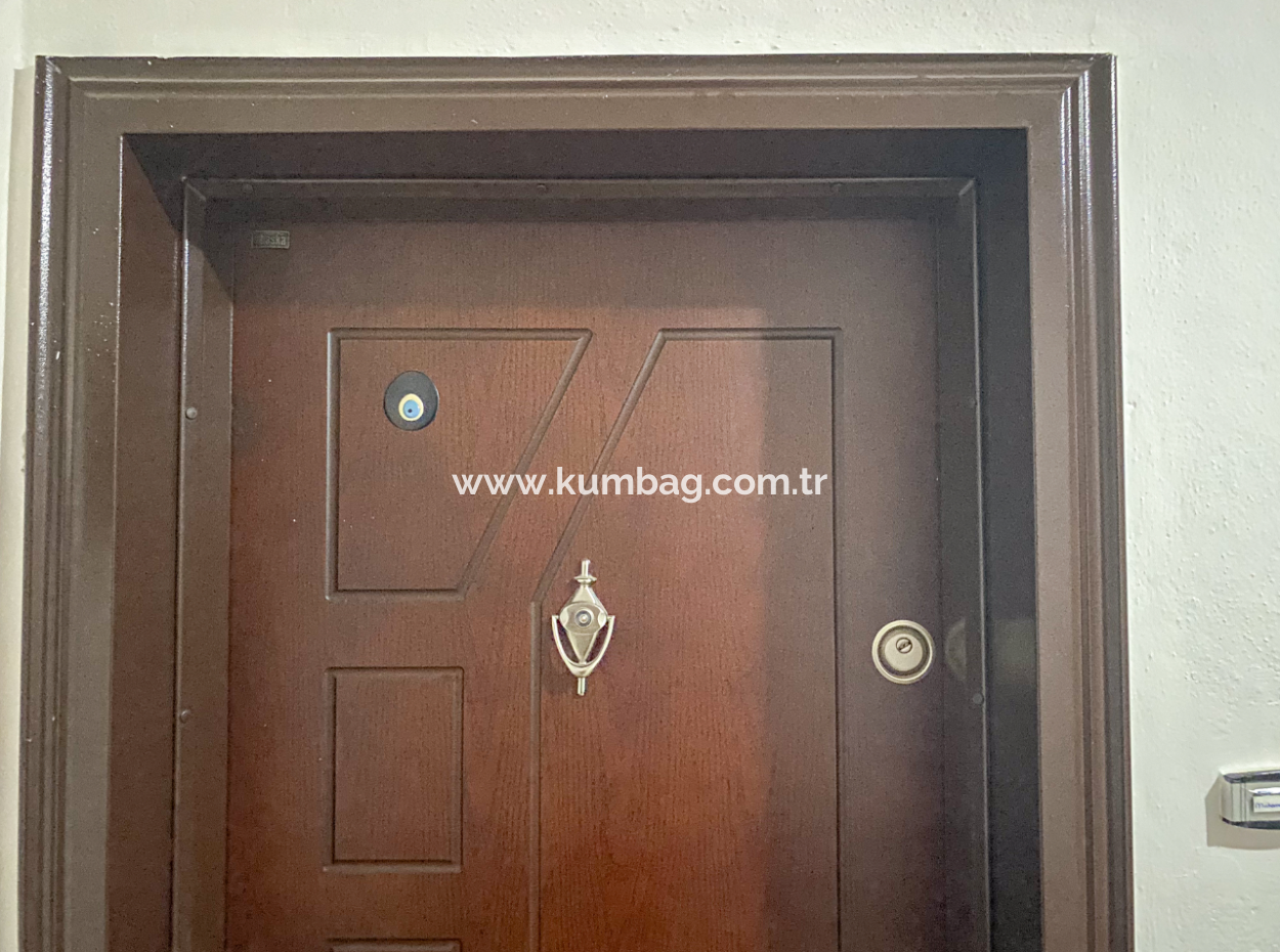 Altinova Mah. 2 1 Apartment For Sale With Sea View In A Complex