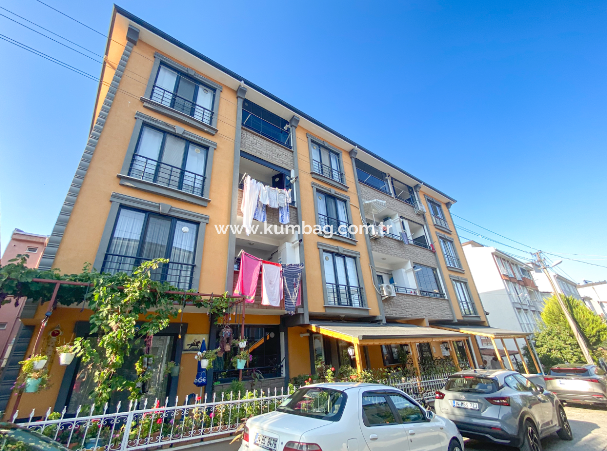 Spacious 2 1 Apartment For Sale In A New Building Close To Kumbağ Market Street