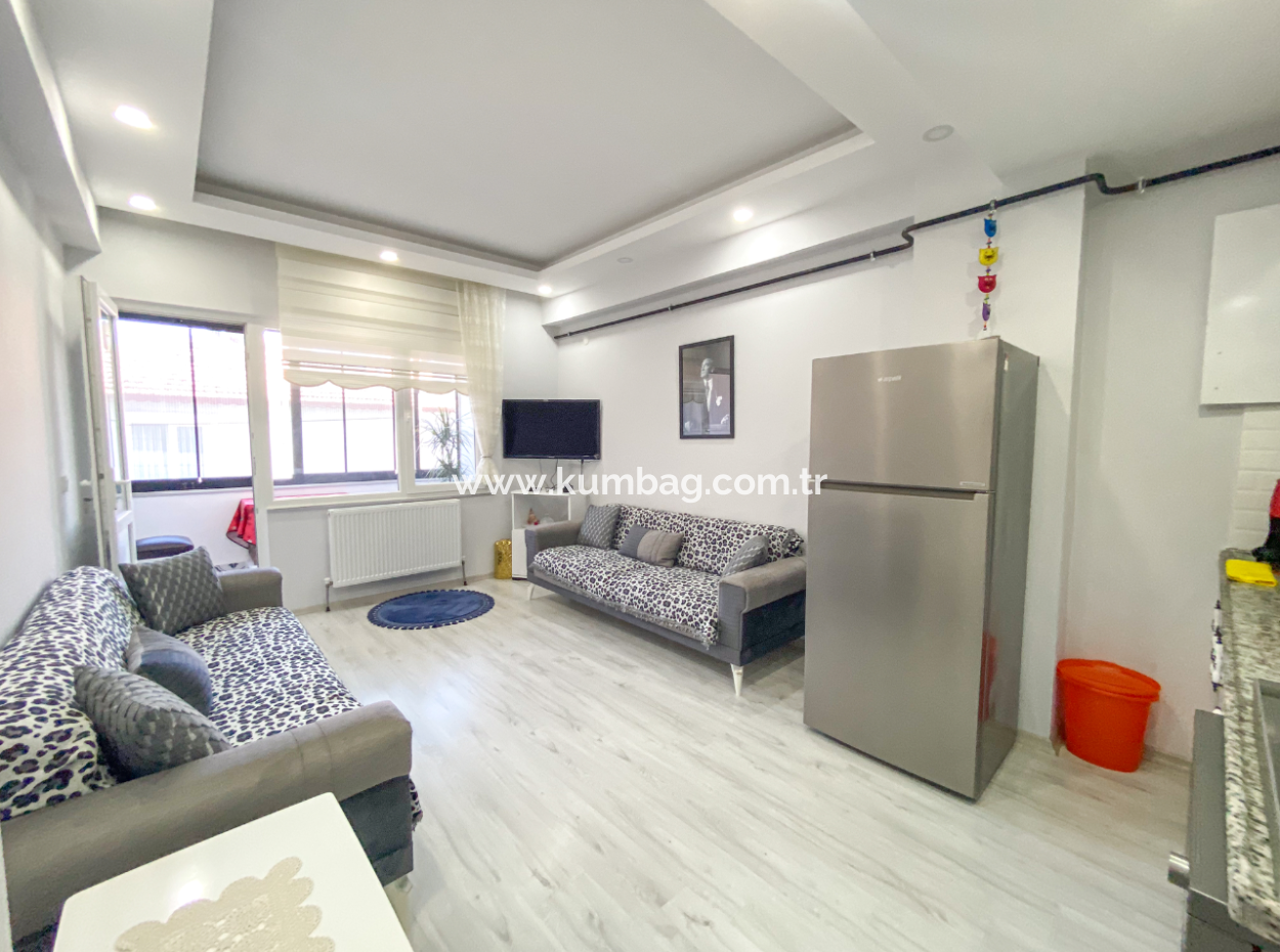 2 1 Apartment For Rent With Large Furnishings Close To Kumbağ Pazar Street