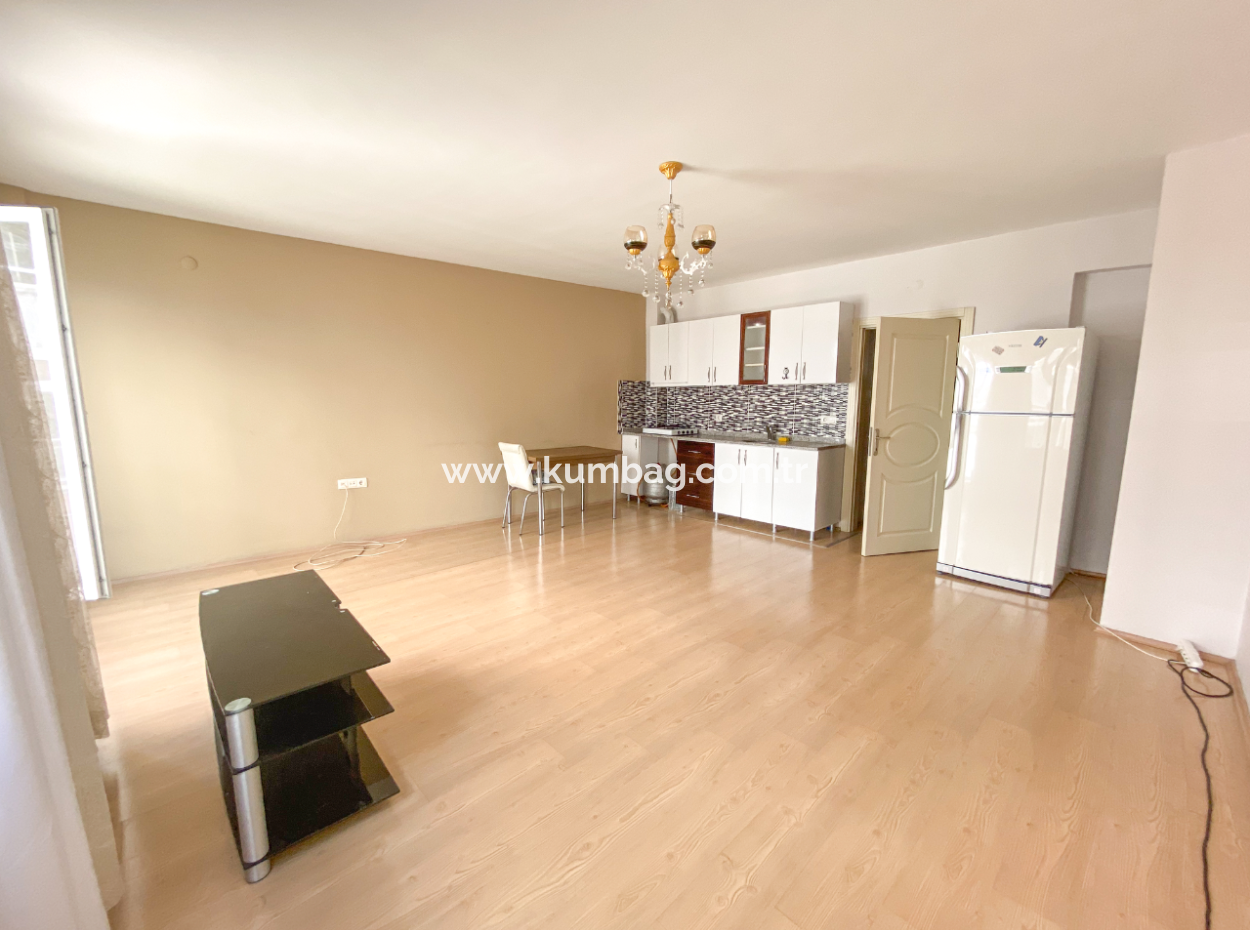 Large 2 1 Apartment For Rent Close To Kumbağ Market Street
