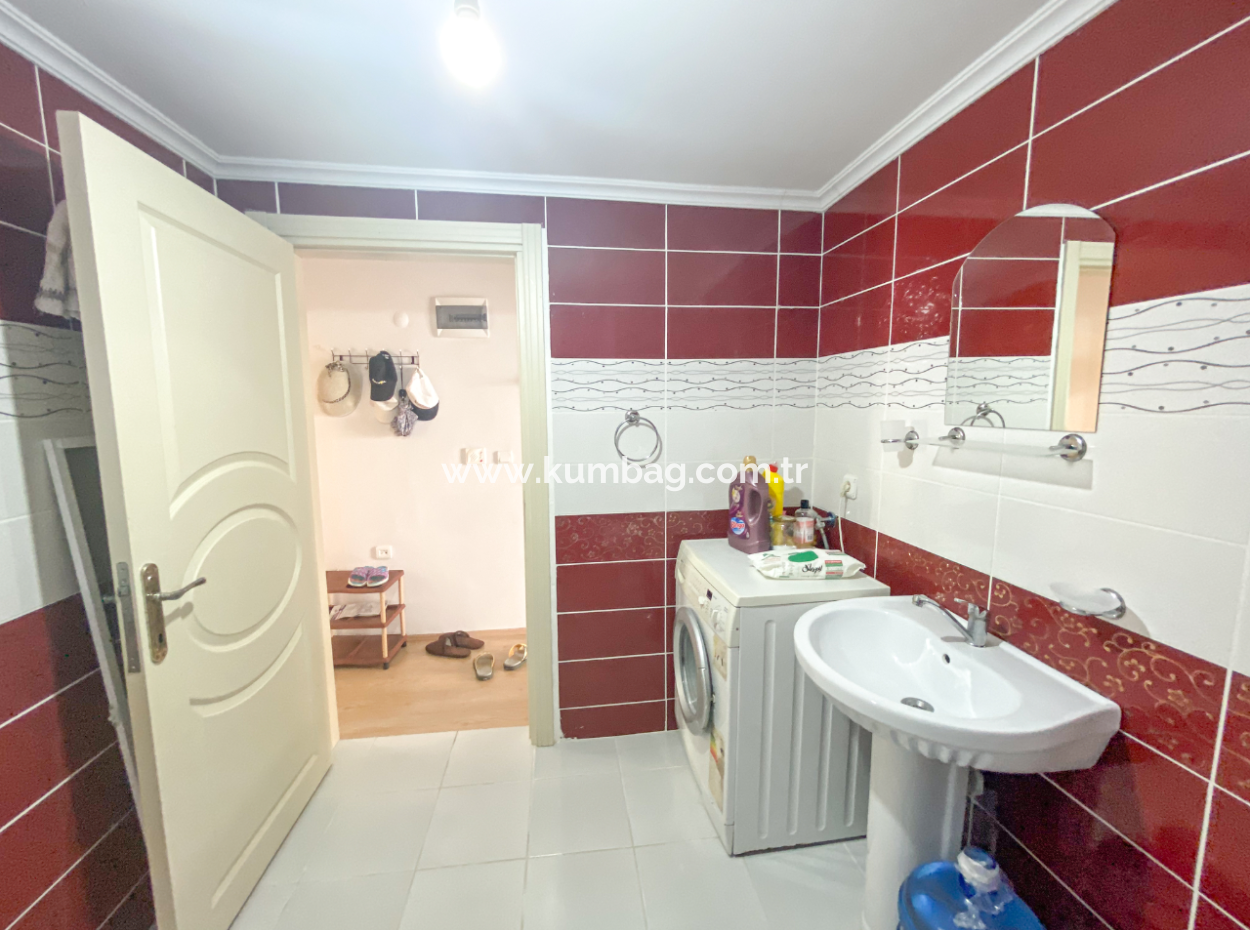 Large 2 1 Apartment For Rent Close To Kumbağ Market Street