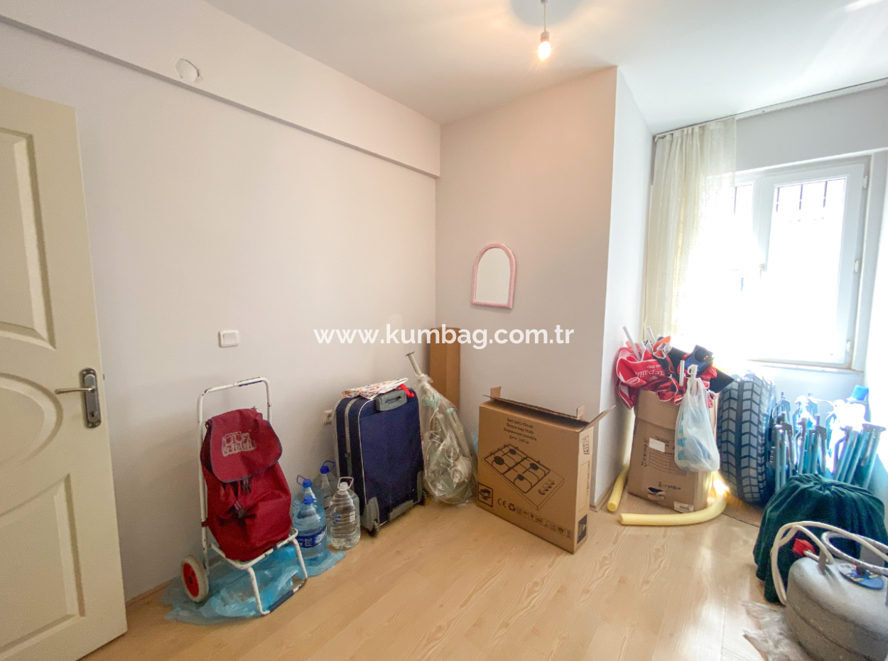 Large 2 1 Apartment For Rent Close To Kumbağ Market Street