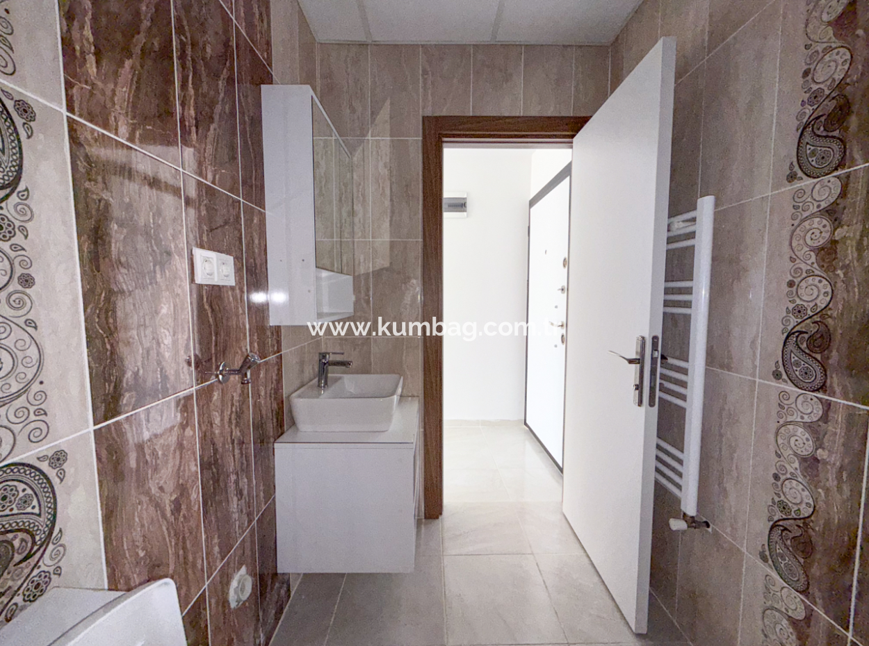 1 1 Apartment For Sale With Housing Right In The Center Of Kumbağ