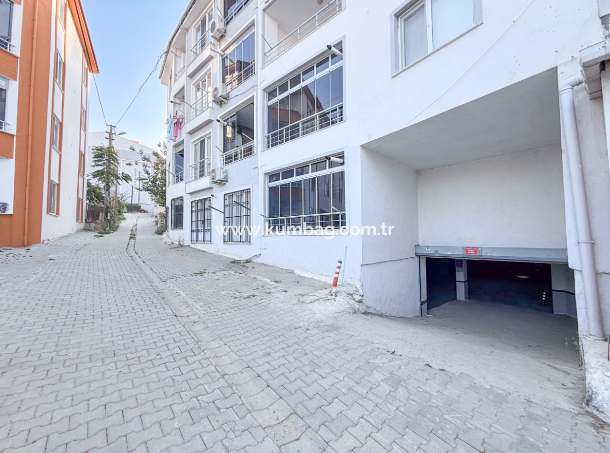 3 1 Duplex Apartment With Elevator In Central Location In Kumbagh
