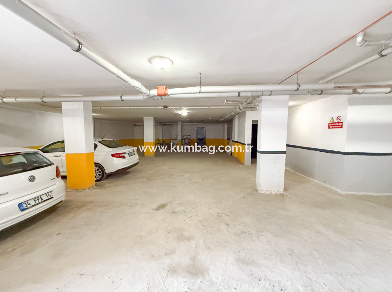 3 1 Duplex Apartment With Elevator In Central Location In Kumbagh