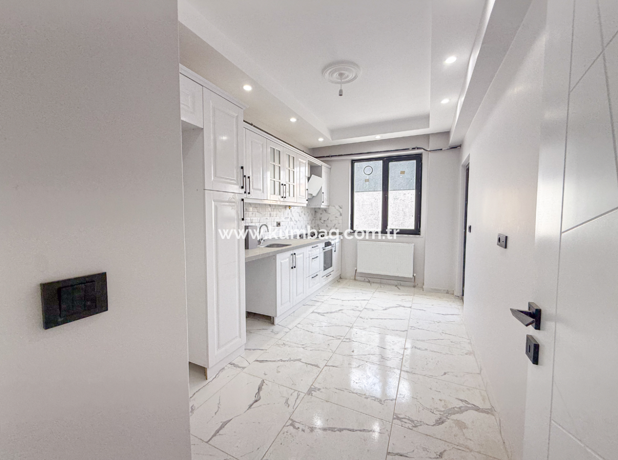 Luxury Very Spacious 2 1 Apartment For Rent In New Building In Ataturk Neighborhood 