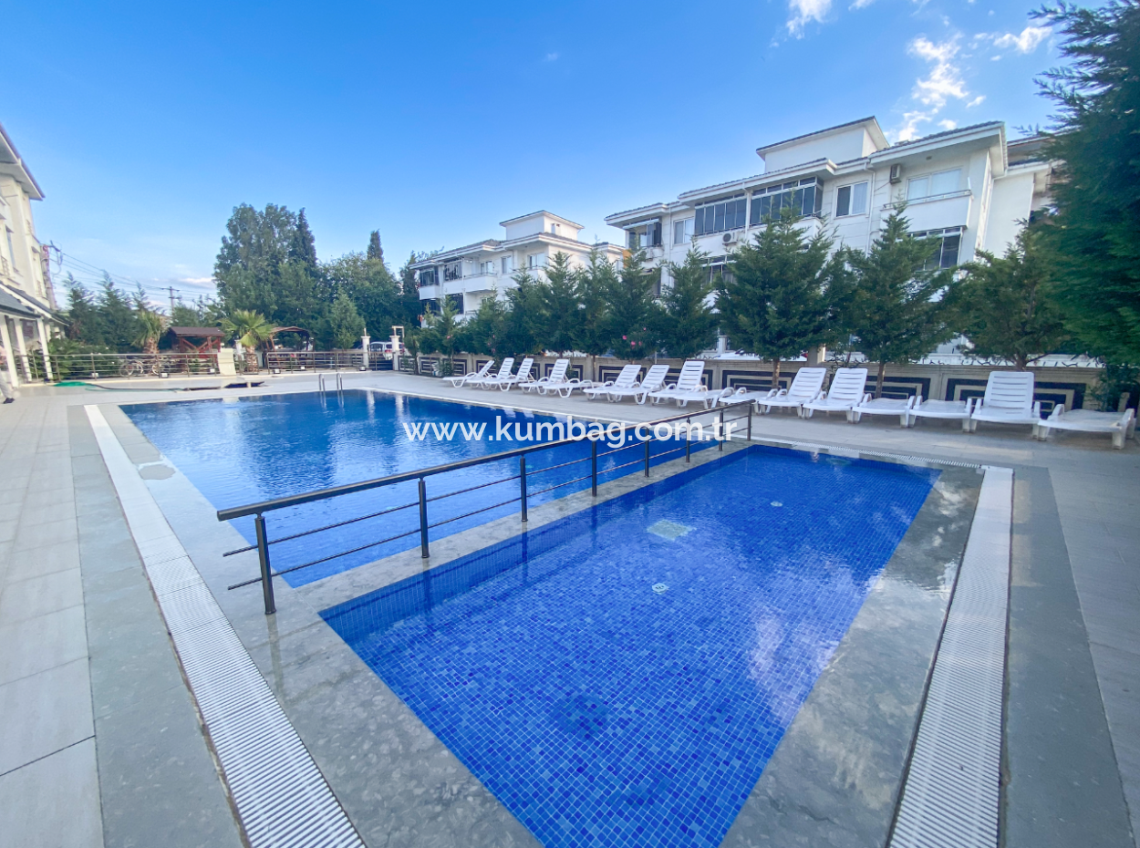 1 1 Flat For Rent With Garden In A Site With Pool In Kumbağ