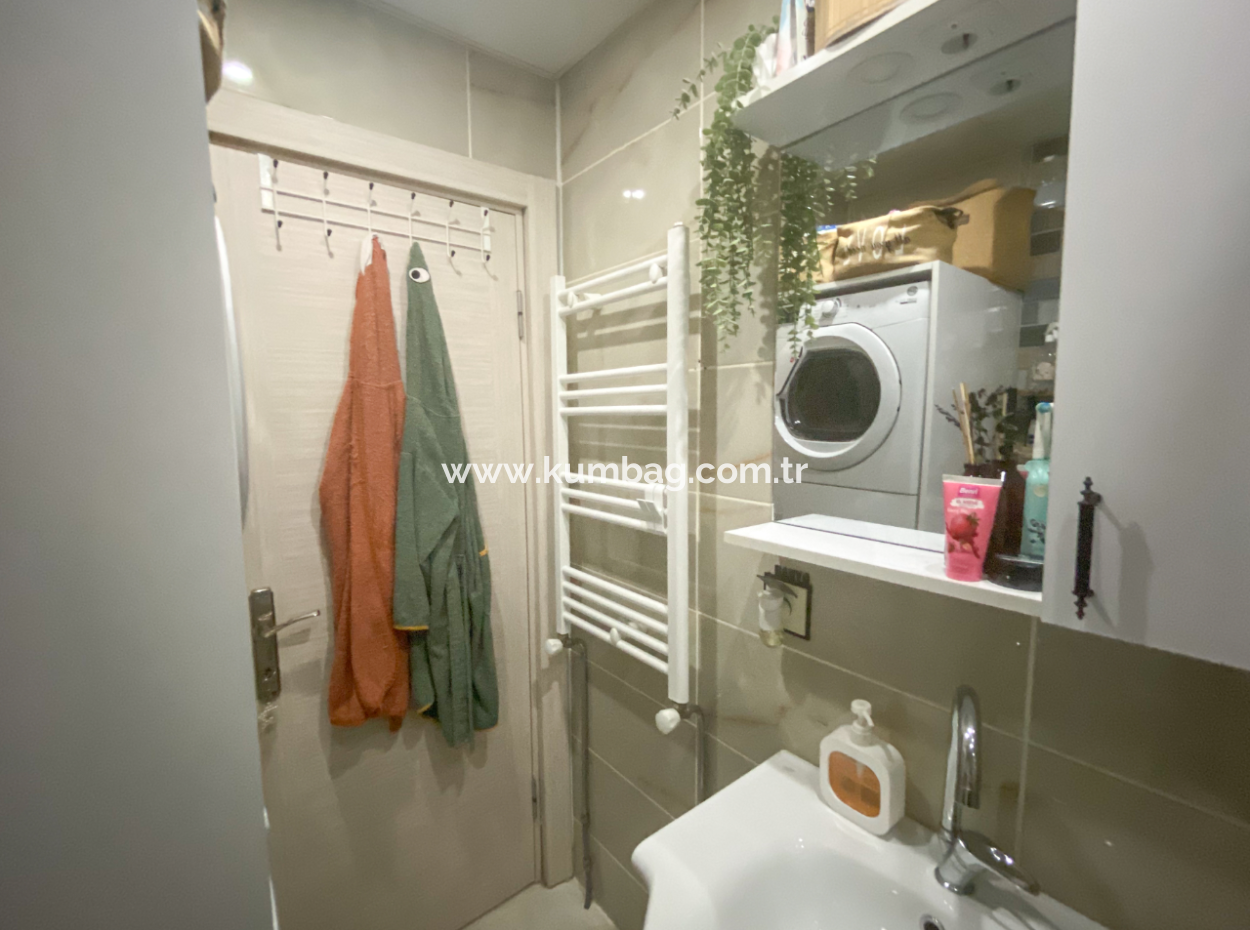 1 1 Flat For Rent With Garden In A Site With Pool In Kumbağ