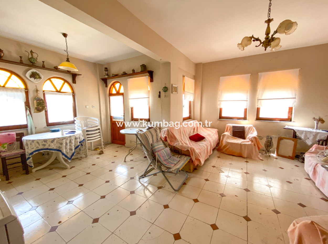 4 1 Triplex Villa For Sale With Large Terrace With Sea View In Kumbağ
