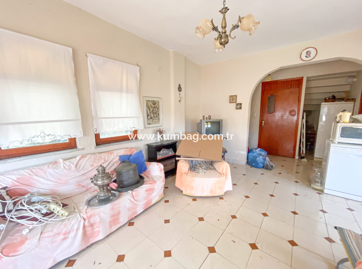 4 1 Triplex Villa For Sale With Large Terrace With Sea View In Kumbağ