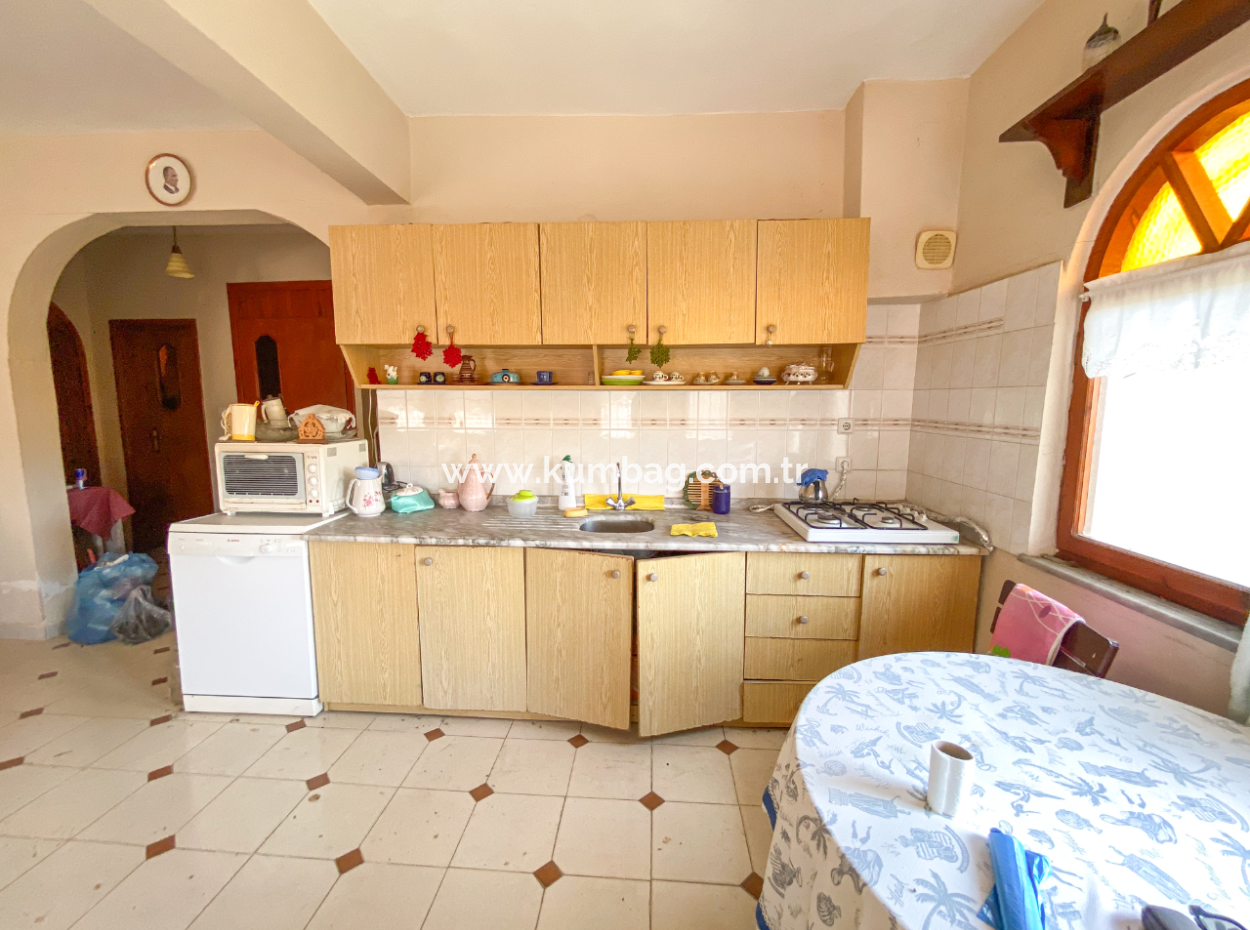 4 1 Triplex Villa For Sale With Large Terrace With Sea View In Kumbağ