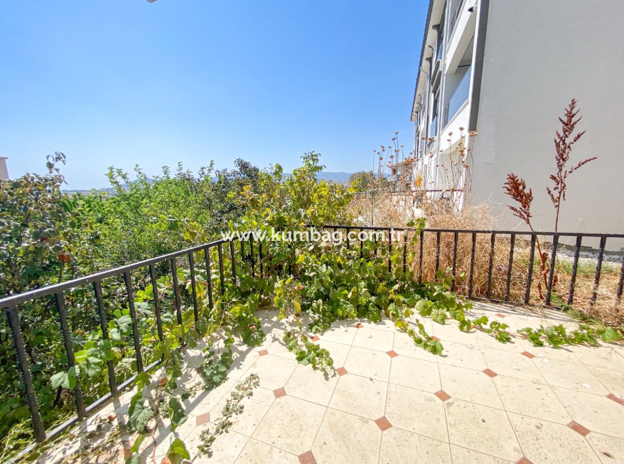 4 1 Triplex Villa For Sale With Large Terrace With Sea View In Kumbağ