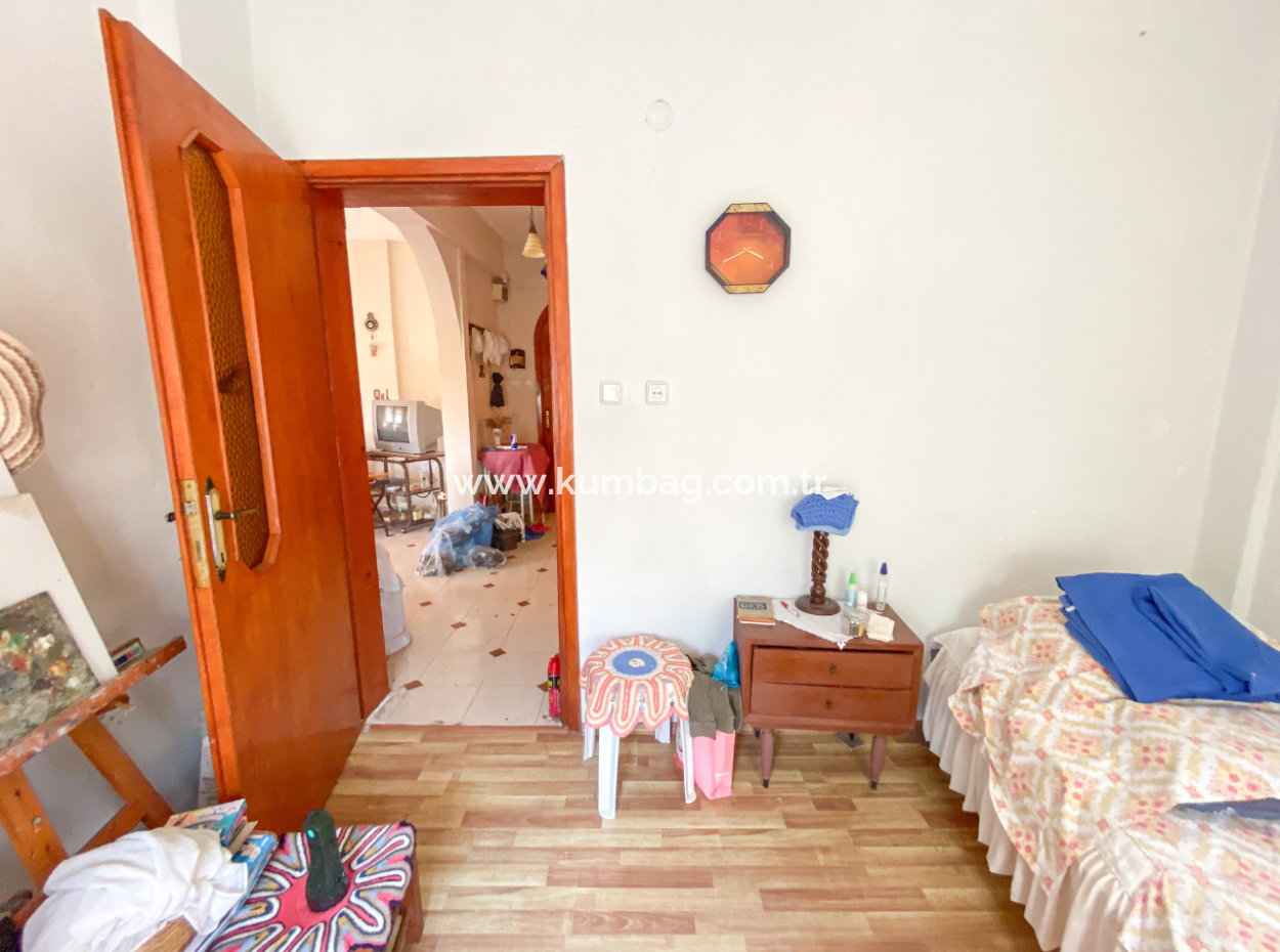 4 1 Triplex Villa For Sale With Large Terrace With Sea View In Kumbağ